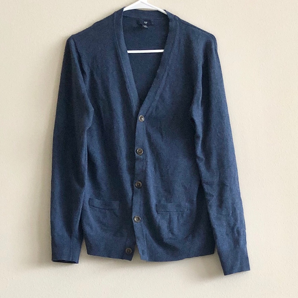 Gap button up V-neck Cardigan